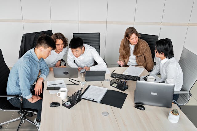 Hospital HR team tracking staff shifts and leave management